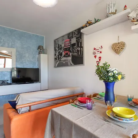 Simona Apartamento *